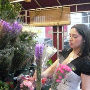 Meet your Posher, Yara